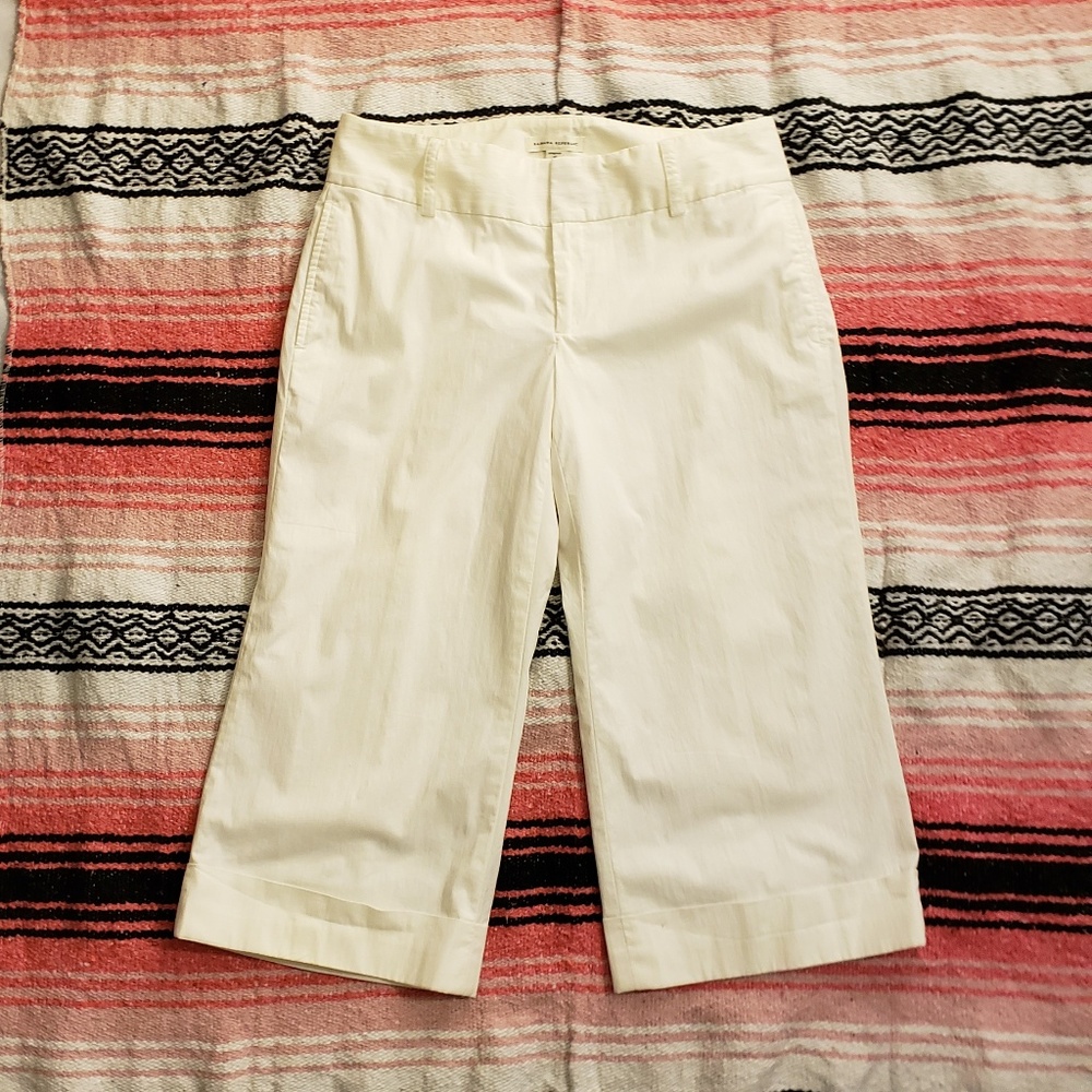 3/$30 BANANA REPUBLIC LIGHT SPRING CULOTTE PANT